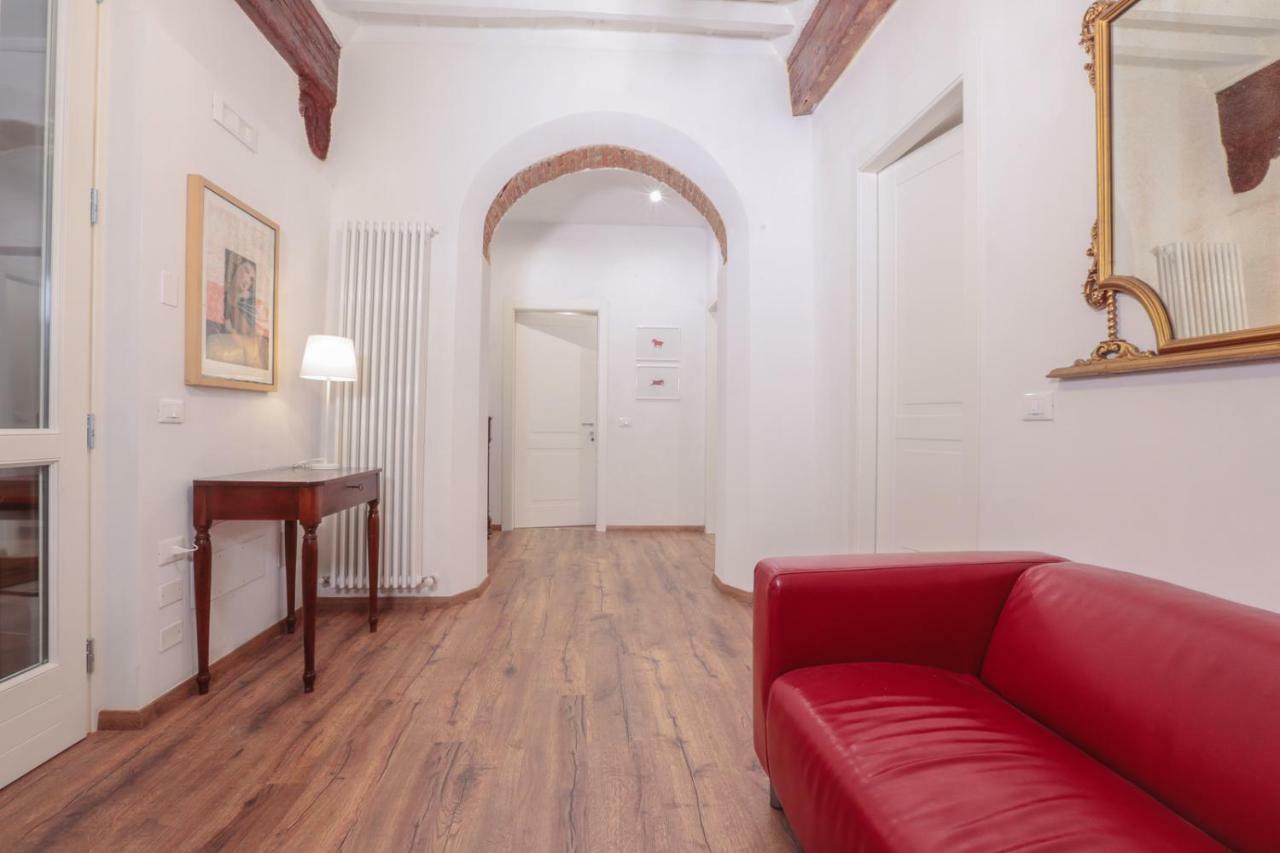 San Pierino Charming Rooms Лука Екстериор снимка