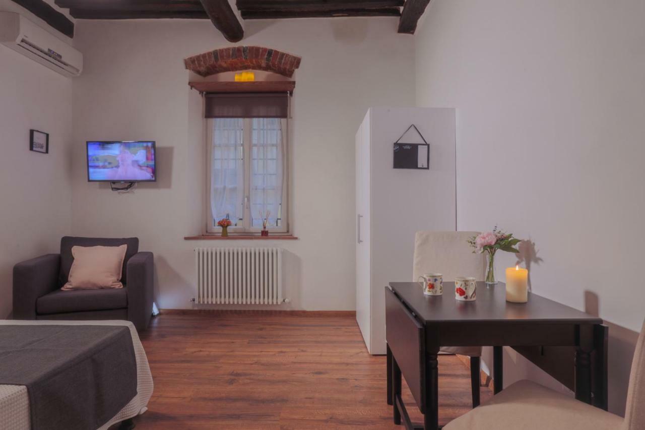 San Pierino Charming Rooms Лука Екстериор снимка