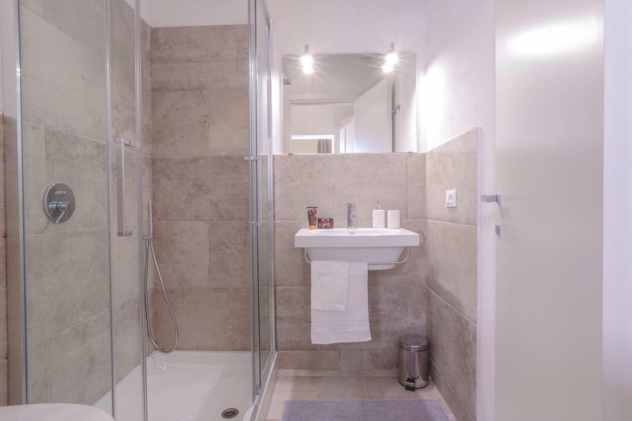 San Pierino Charming Rooms Лука Екстериор снимка